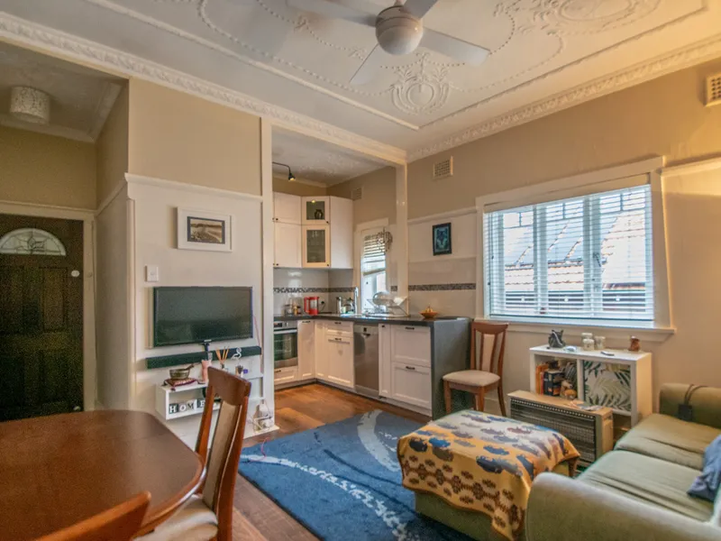 Fully Furnished Combining Art Deco Style & Modern Renovation