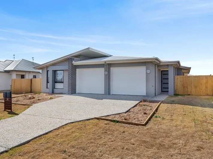 DUPLEX AT CAMBOOYA.