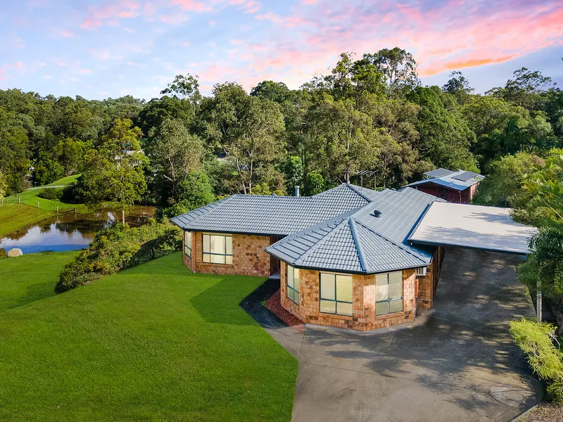 Space, comfort and village convenience on an easycare acreage