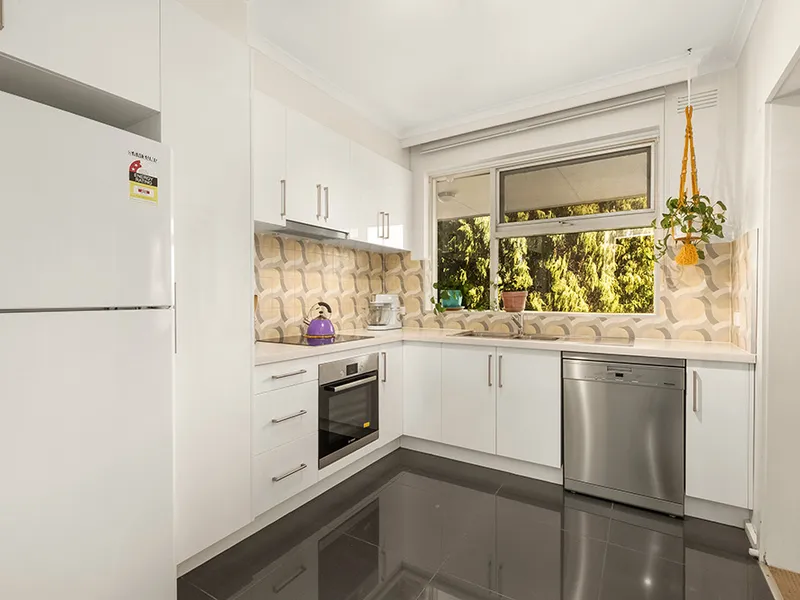 Light & Bright Two Bedroom Apartment