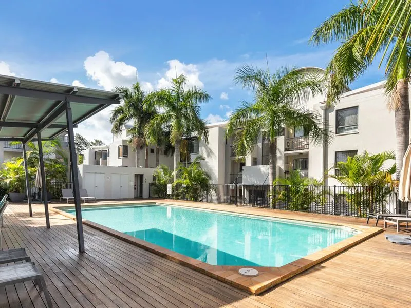 Centro@Toowong Ground Floor Apartment!