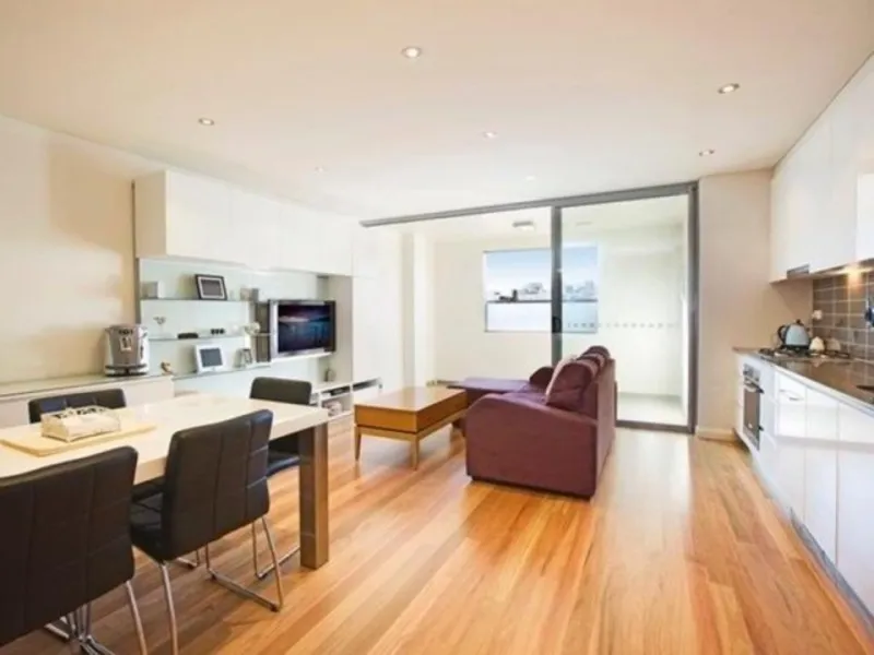 LUXURIOUS, MAJESTIC & CONVENIENT