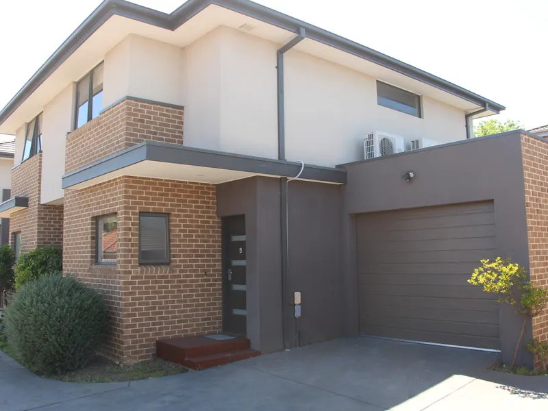 Sensationally Located Two Bedroom Townhouse!