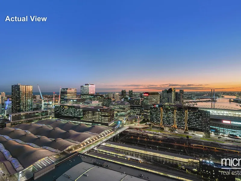 Upper West Side Space, Style and Stunning Bay and Harbour Views