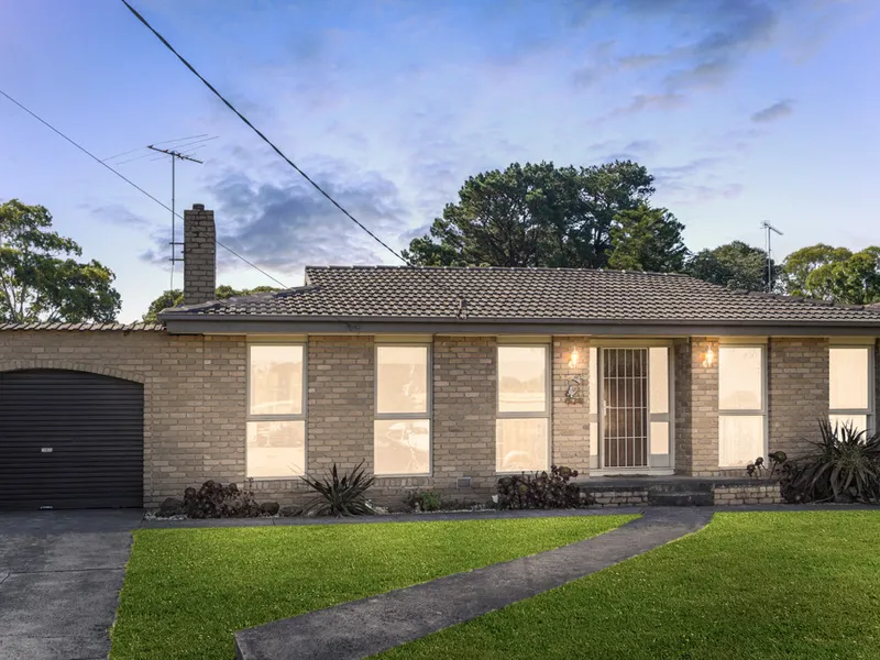 Spacious living & entertaining on 838m2 land