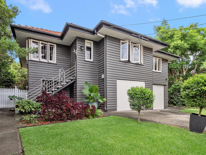 PERFECT FAMILY ENTERTAINER WITH POOL IN ELEVATED ROSLING STREET