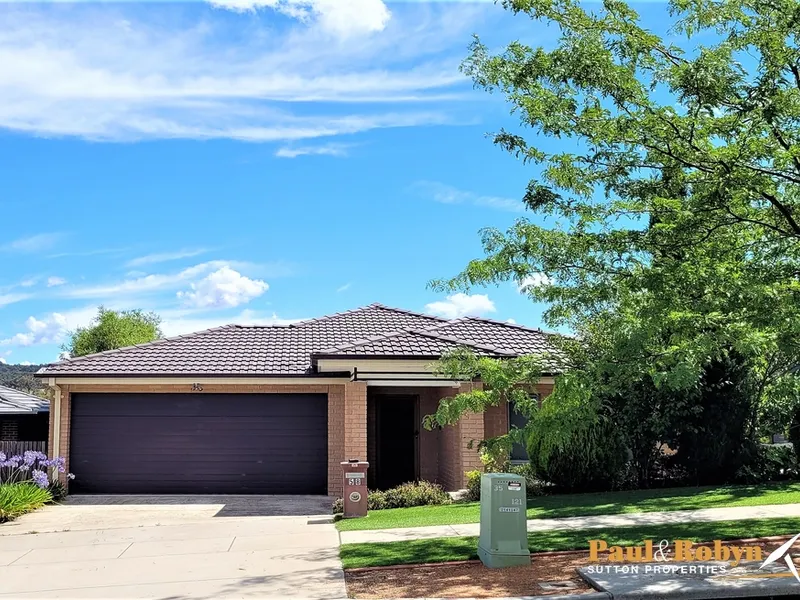 Gorgeous 4 Bedroom Family House Available For Immediate Occupancy