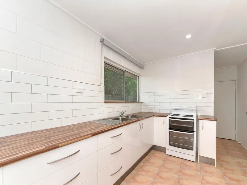 Super Central & Doggo Friendly!