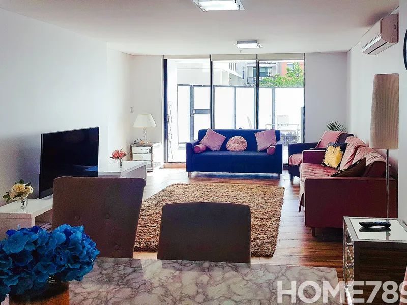 FULLY FURNISHED TWO BEDROOM PLUS HUGE STUDY ROOM IN ULTIMO