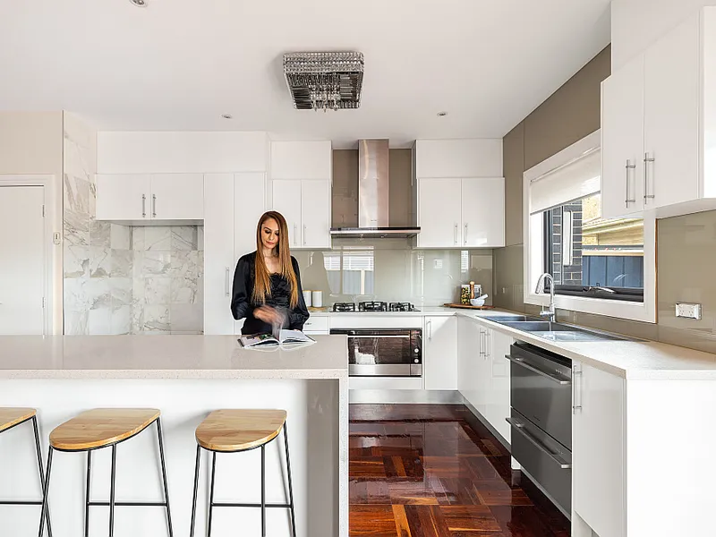 Oversized family home in an unmatched locale