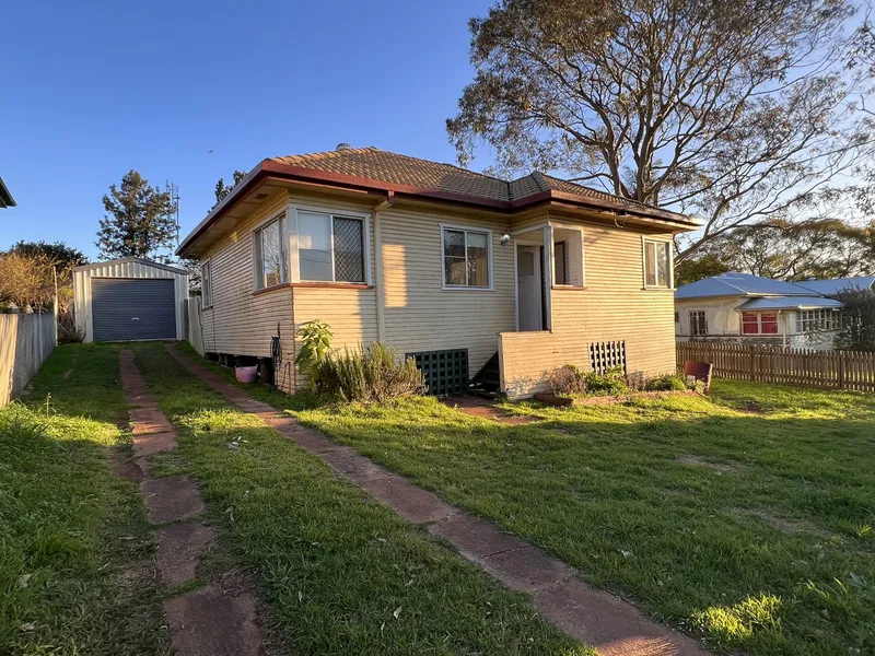 Freshly renovated family home on a large block!