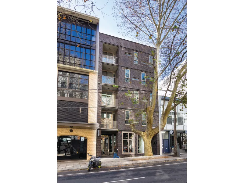 Irreplaceable mixed-use block with 32-self-contained studio apartments in Sydney’s city fringe