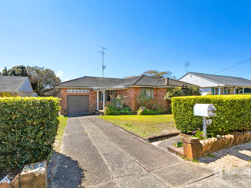 SINGLE-LEVEL LIVING IN CENTRAL LOCATION