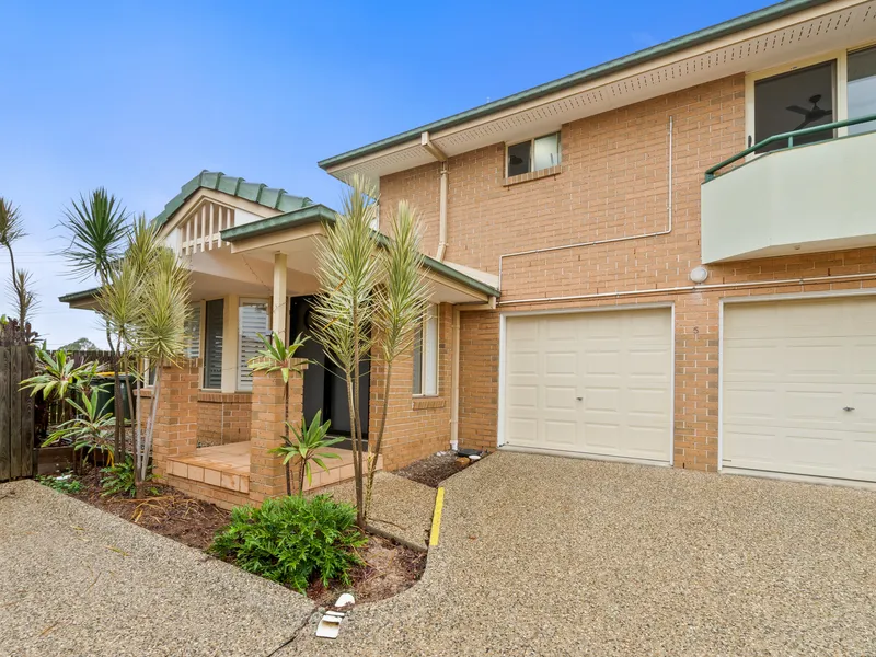 Immaculately presented townhouse
