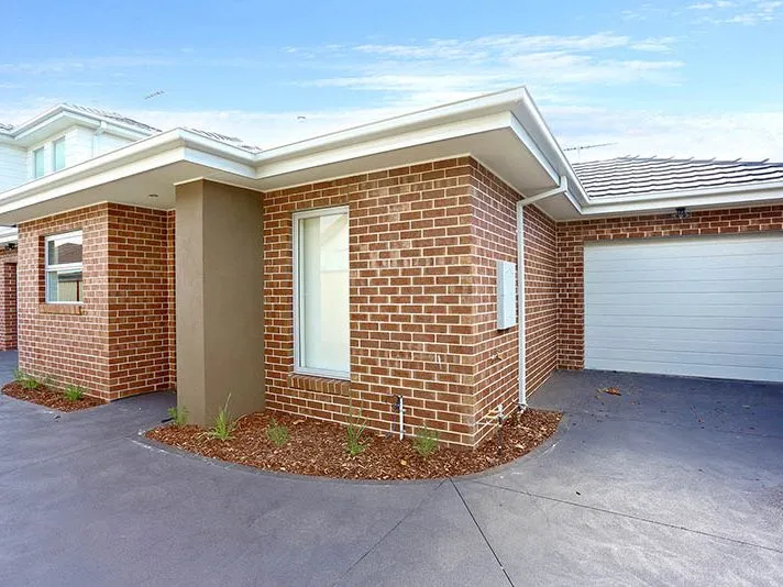 Modern unit with low maintenance!