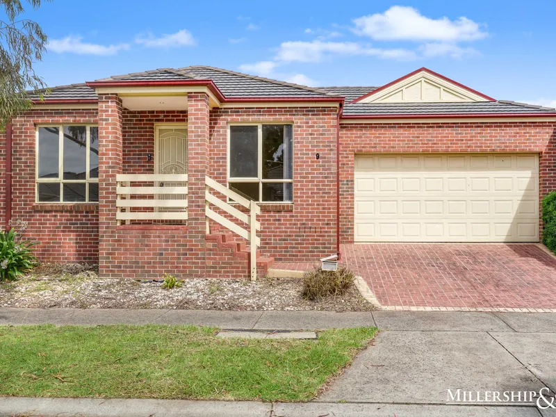 Ideal location in Mill Park Lakes