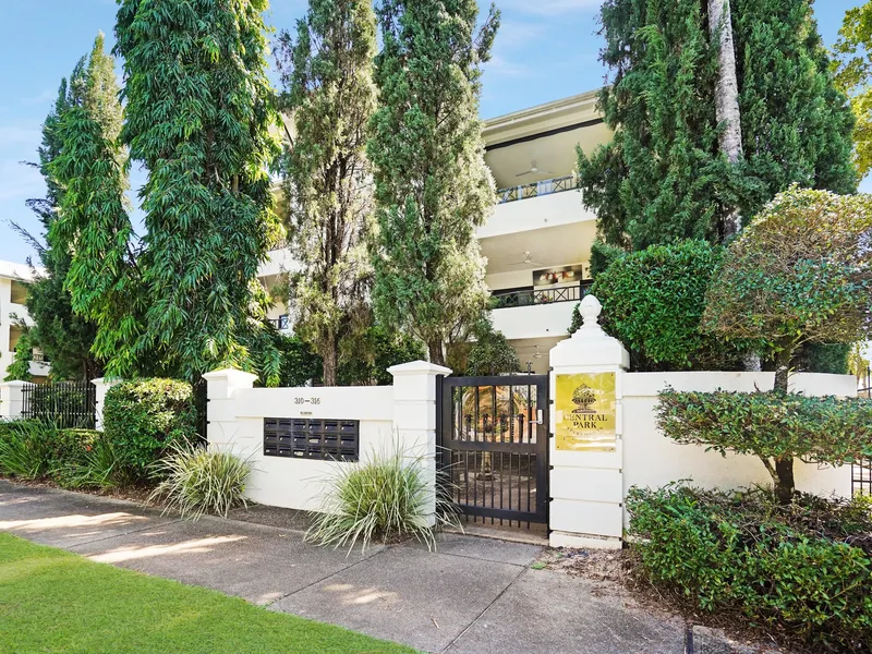 Stylish Unit – Close To Esplanade