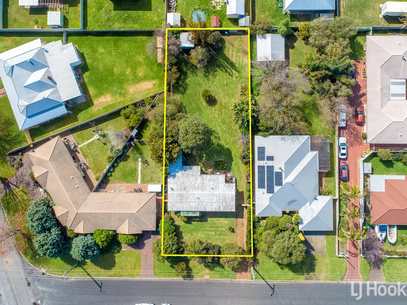 Ideal Location + Massive Block with Development Approval