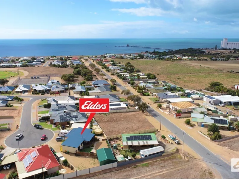 Family Home - Great Location
