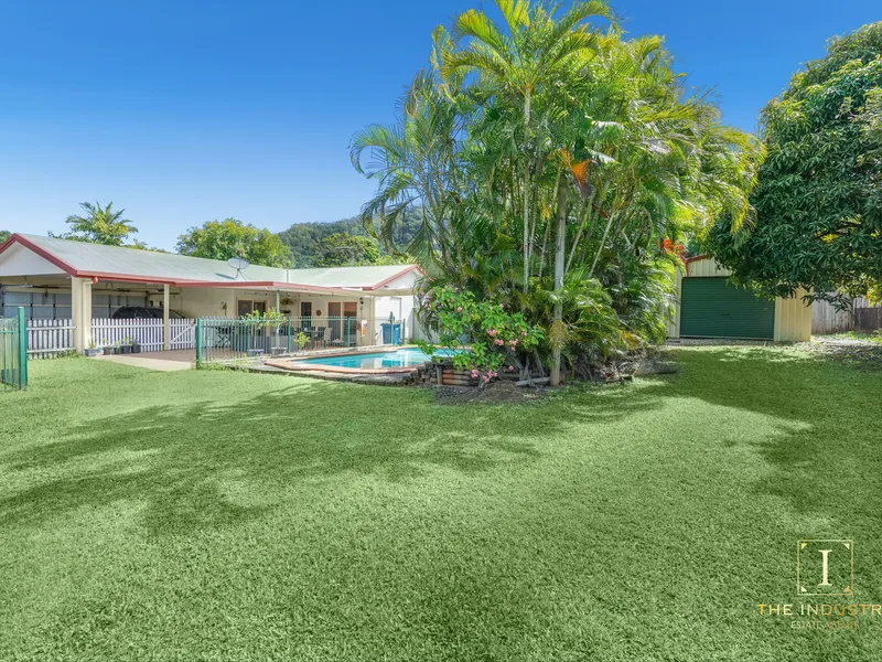 Pool, Powered Shed, 846sqm Block, Large Entertainment Area