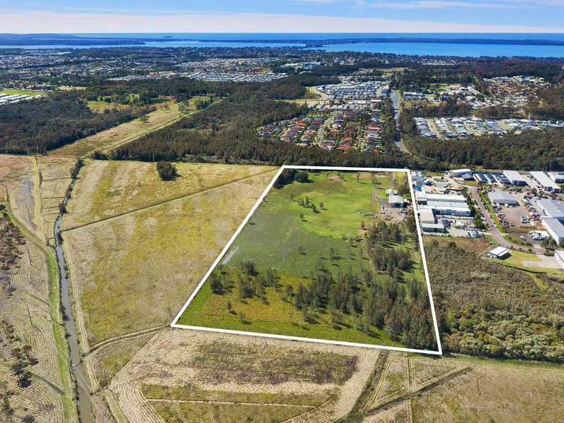 25 acres with access off Pacific Highway