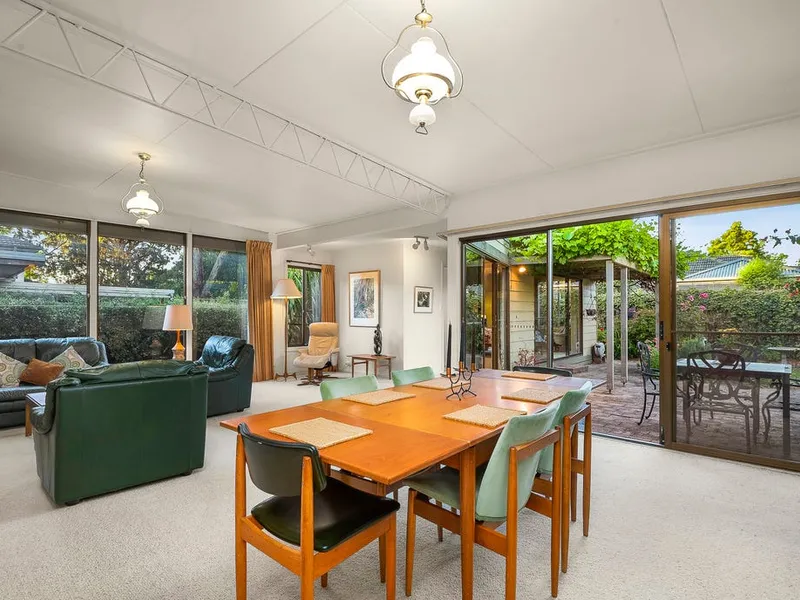 Location, Location, Location - a four-bedroom peaceful home for rent in Blackburn South