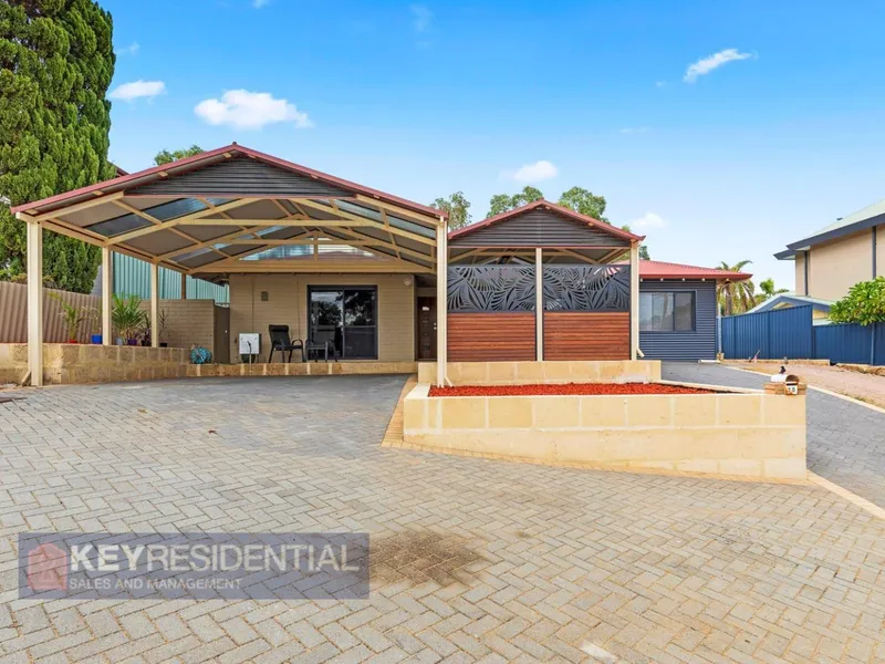 Coastal Living - You Can Afford!!   4 Bedroom Home - Huge Alfresco!!!