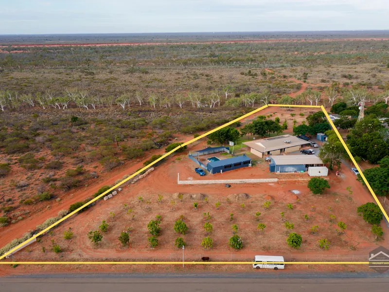 STUNNING 5X3 BOODARIE HOME!