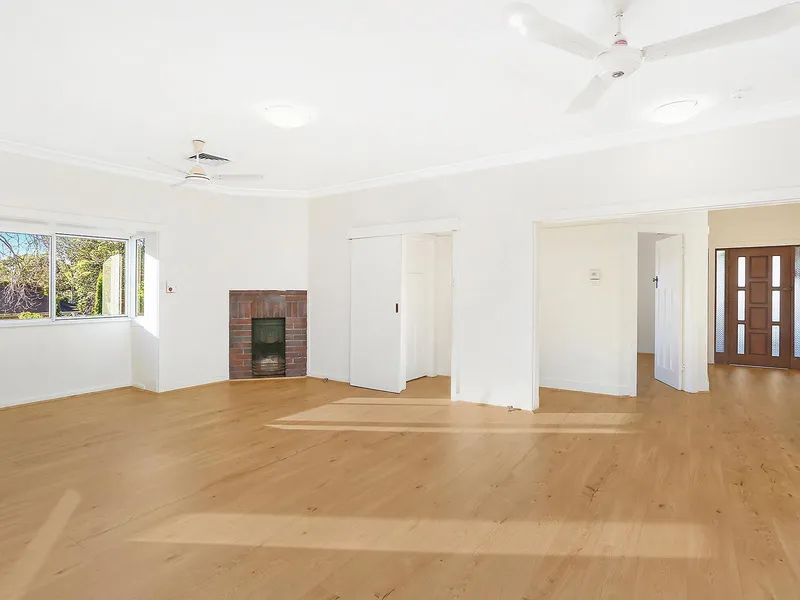 Ideal Location Four bedroom House
