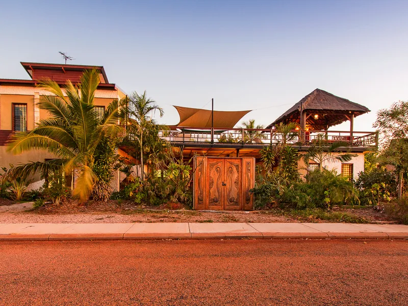 BALINESE INSPIRED LIVING - A TROPICAL OASIS WITH ON TWO LEVELS ALL JUST A SHORT STROLL TO THE SAND DUNES OF CABLE BEACH