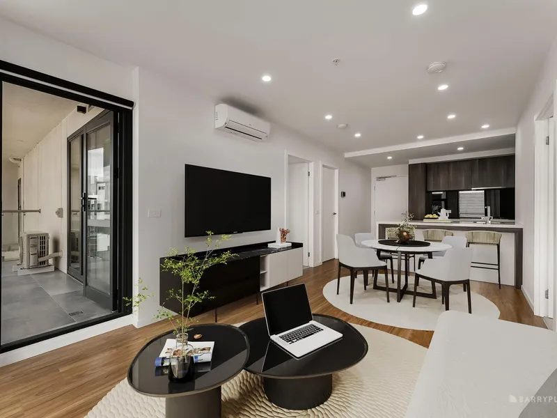 A stylish start on top of Cherry Hill!
