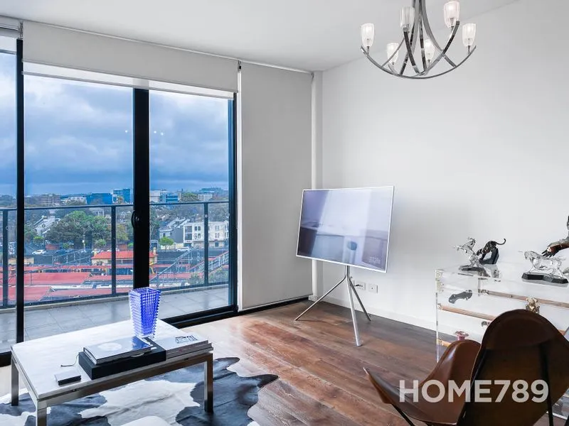 Fully Furnished 3 Bedroom Apartment- MOVE WITHIN 2 WEEKS