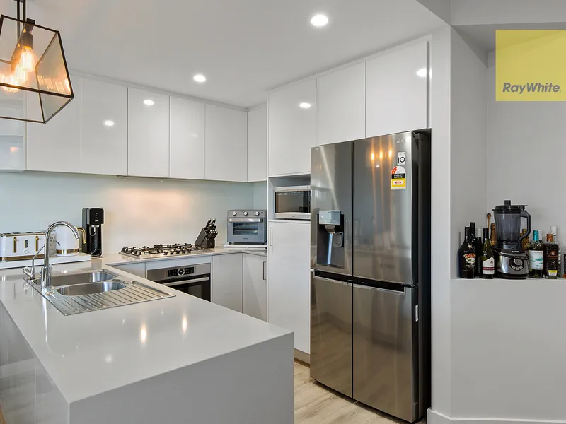 Stunning modern family home available for rent!