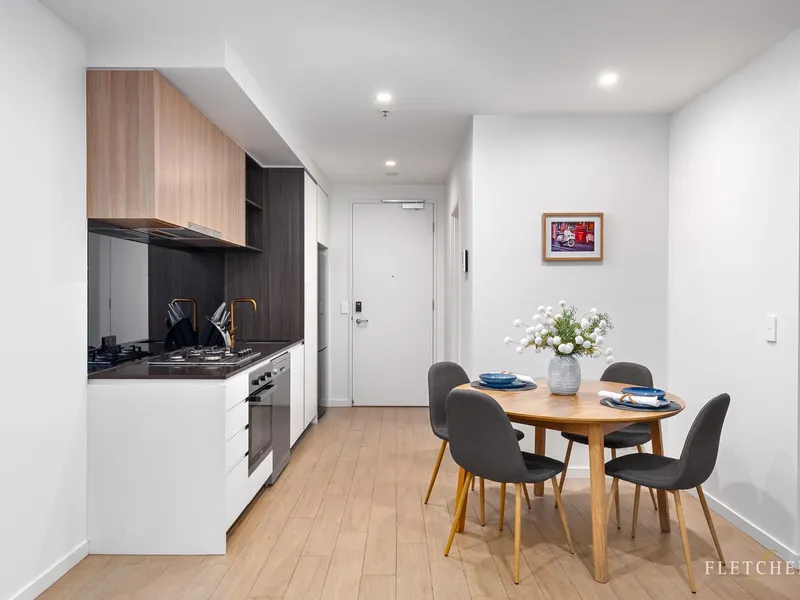 Modern Comfort & Sophistication In Prime Locale