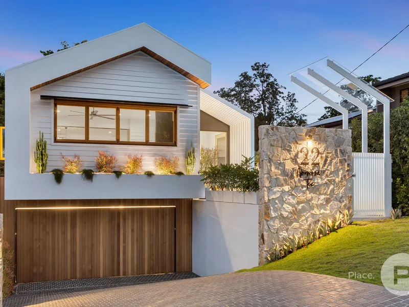 Luxurious, Contemporary Home with Jaw-Dropping Views