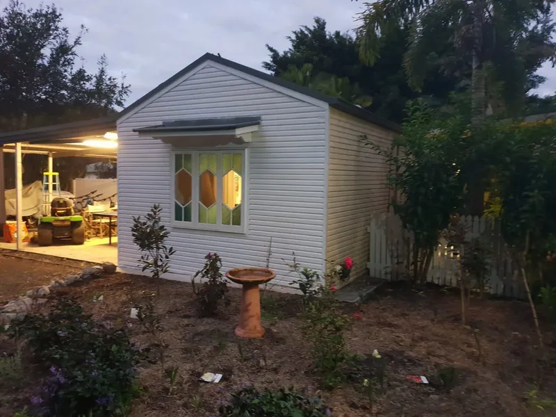 Comfortable Living in Tranquil Location