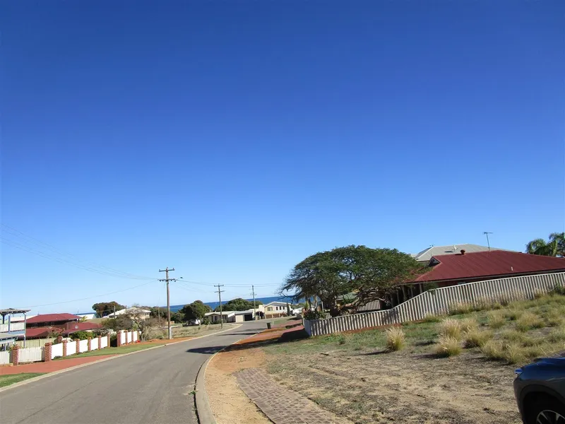 Beautiful big 850m2 lot