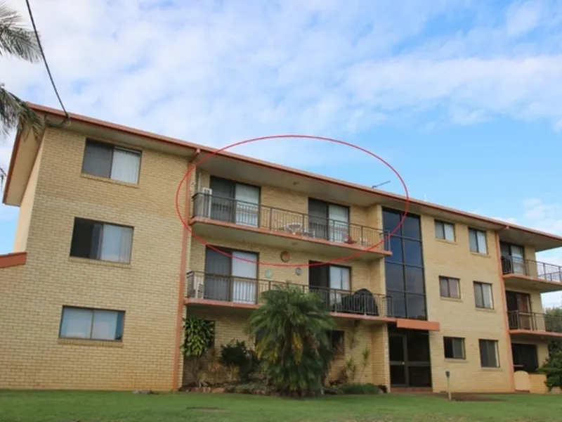 FURNISHED WITH OCEAN BREEZES!