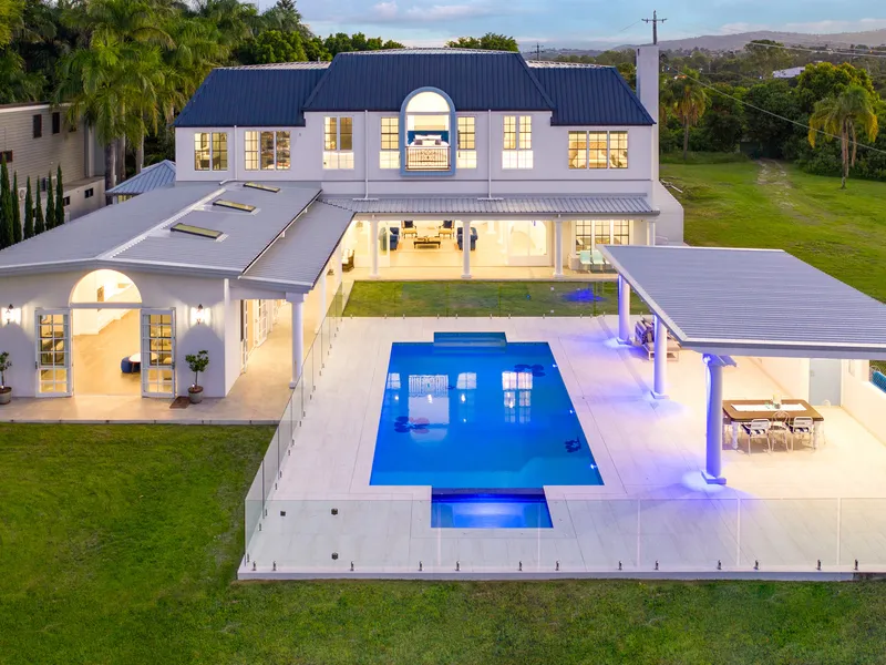 Timeless elegance takes a contemporary twist on Main River 