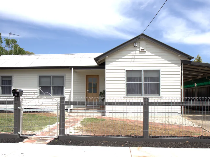 WELL APPOINTED, CENTERALLY LOCATED HOME