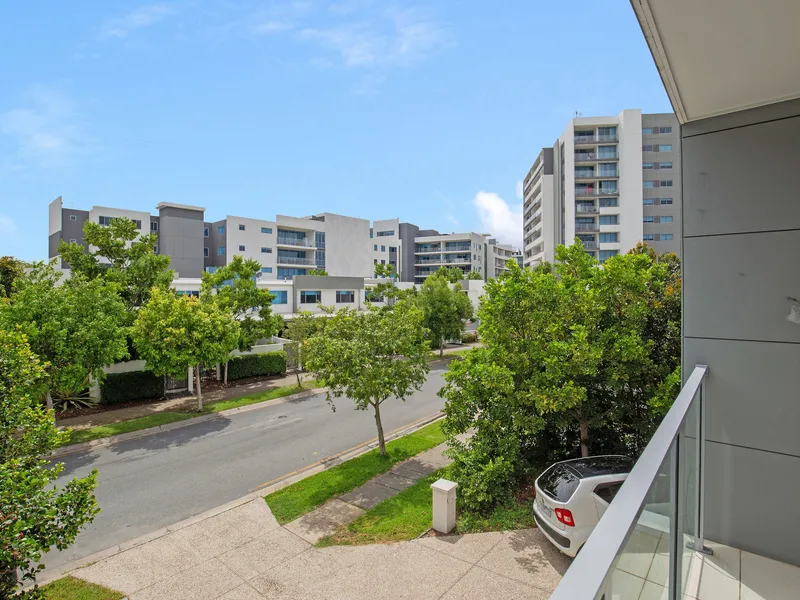 Spacious Duplex In A Great Location