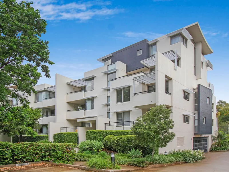 Location, Lifestyle and Outlook - Ready for Summer