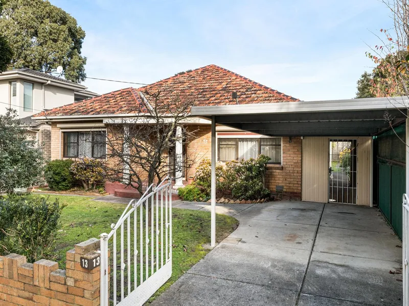 Period Grace & Future Potential Combine in Coveted Preston Locale