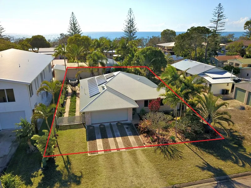Magnificent Home - Large Shed - Ocean Views