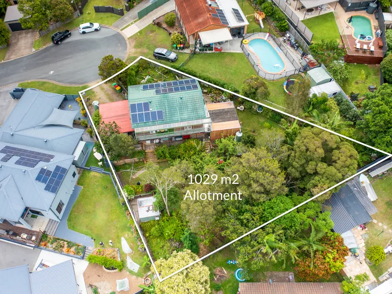 !! LARGE LAND & MULTI LIVING WORONGARY !!