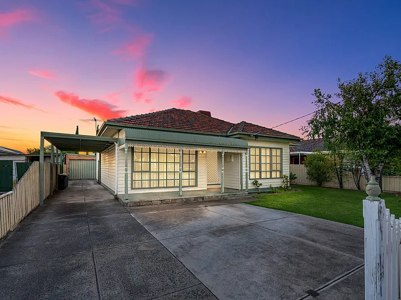 Spacious and versatile home ideal for a large family