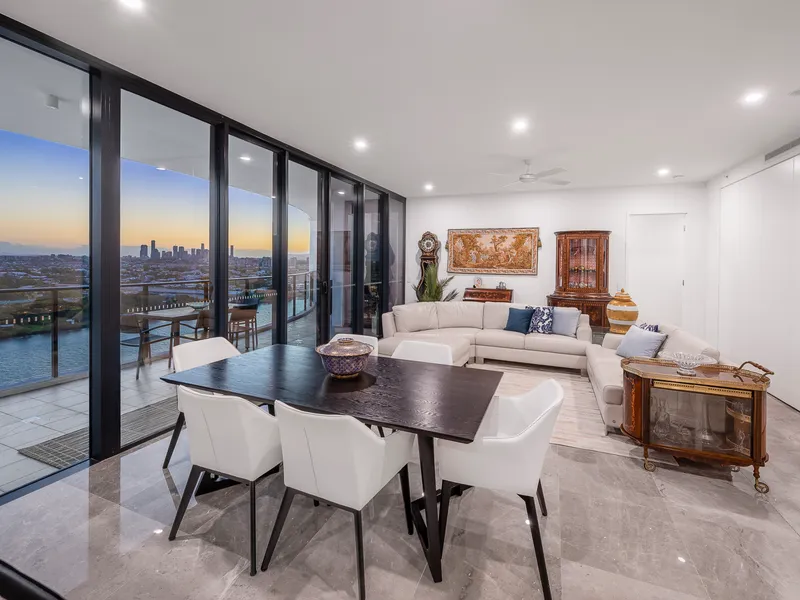 Owners Require Quick Sale - Best Aspect on the Market!