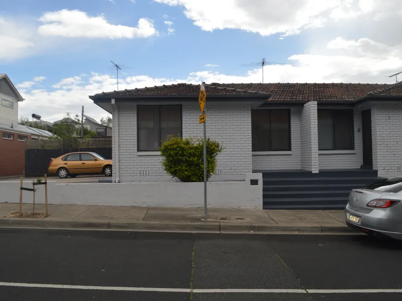 Spacious Unit in Small Block!