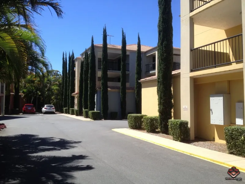 Fully furnished 2 Bedroom Apartment at Garden City, Upper Mt Gravatt