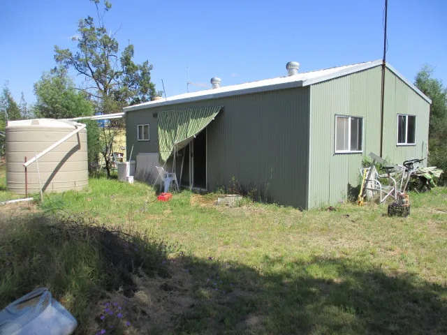 1 Bedroom Colourbond Shed perfect for the weekend